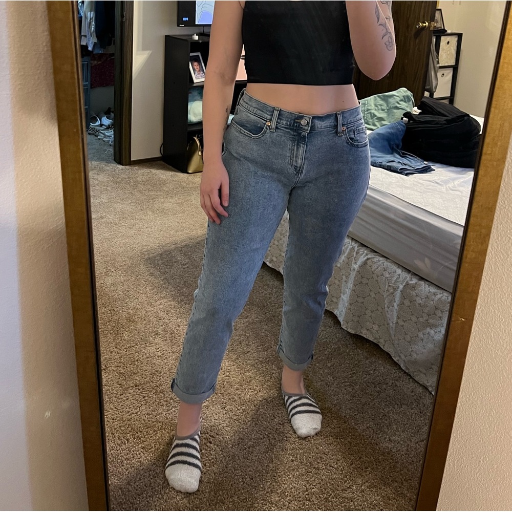 Levi’s boyfriend jeans